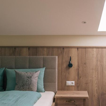 Balbeinhof Apt Hirsch Лусон Екстериор снимка
