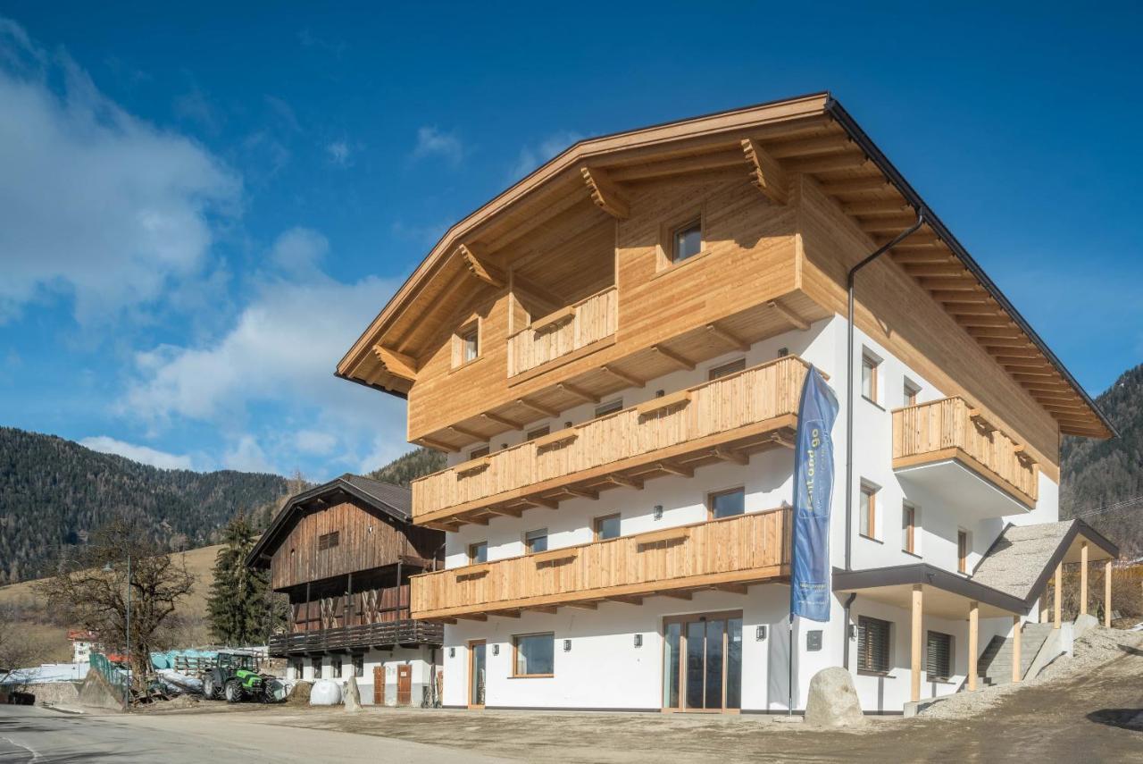 Balbeinhof Apt Hirsch Лусон Екстериор снимка