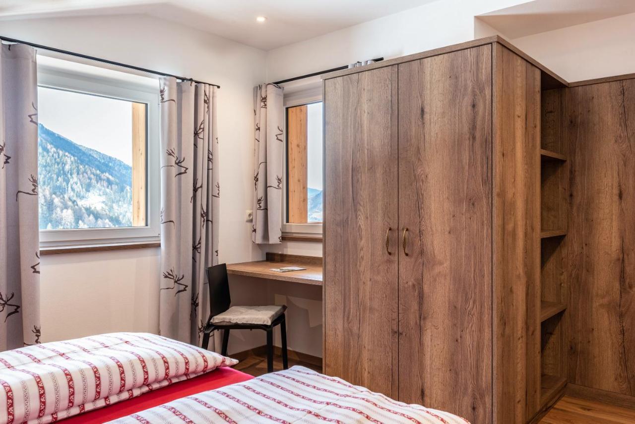 Balbeinhof Apt Hirsch Лусон Екстериор снимка