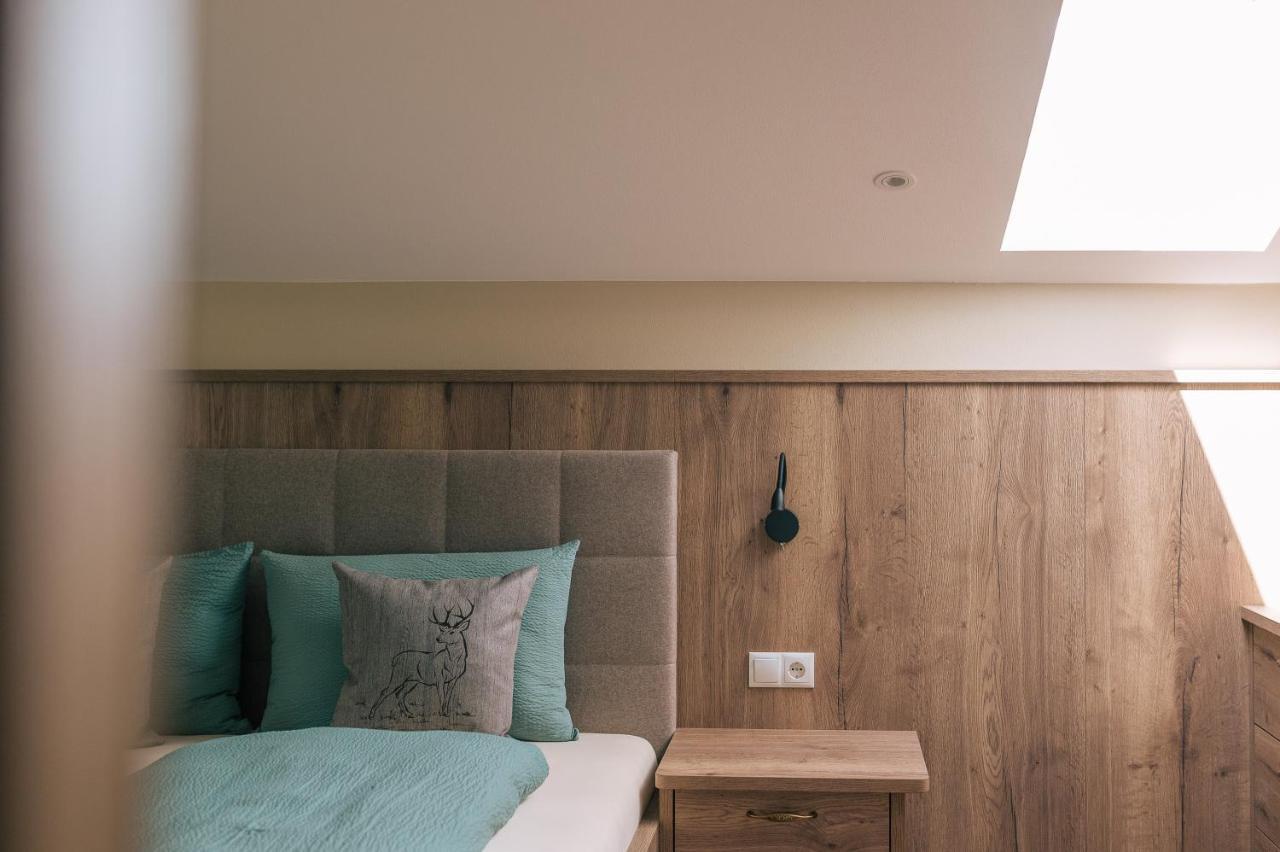 Balbeinhof Apt Hirsch Лусон Екстериор снимка