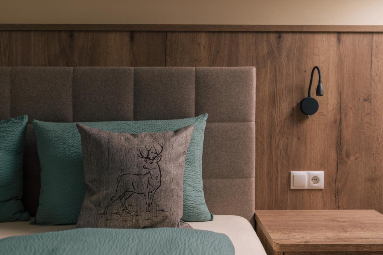 Balbeinhof Apt Hirsch Лусон Екстериор снимка